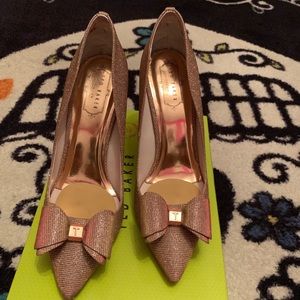 Ted Baker Azeline rose gold size 9
